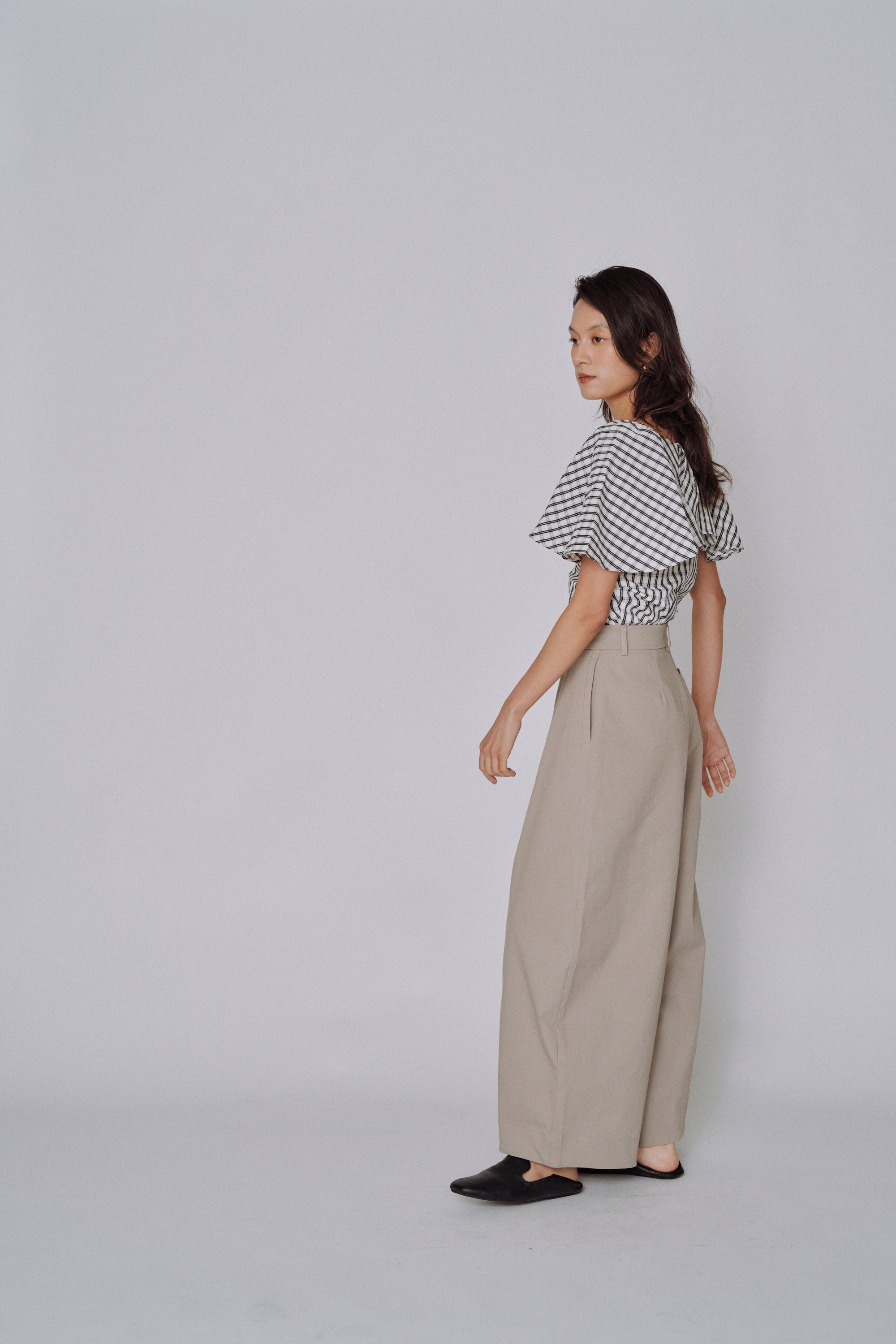 Twist-Back Top 
