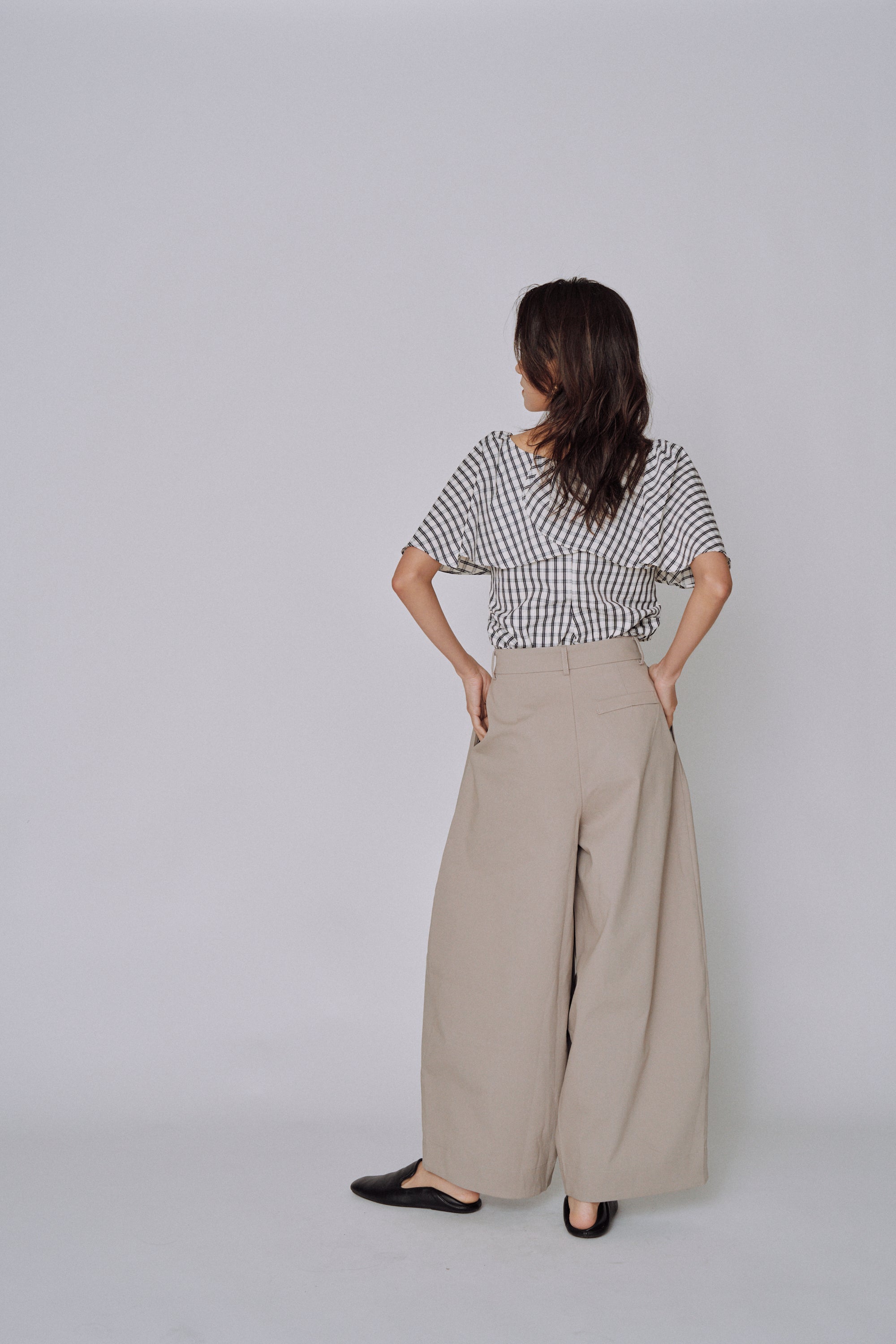Twist-Back Top 
