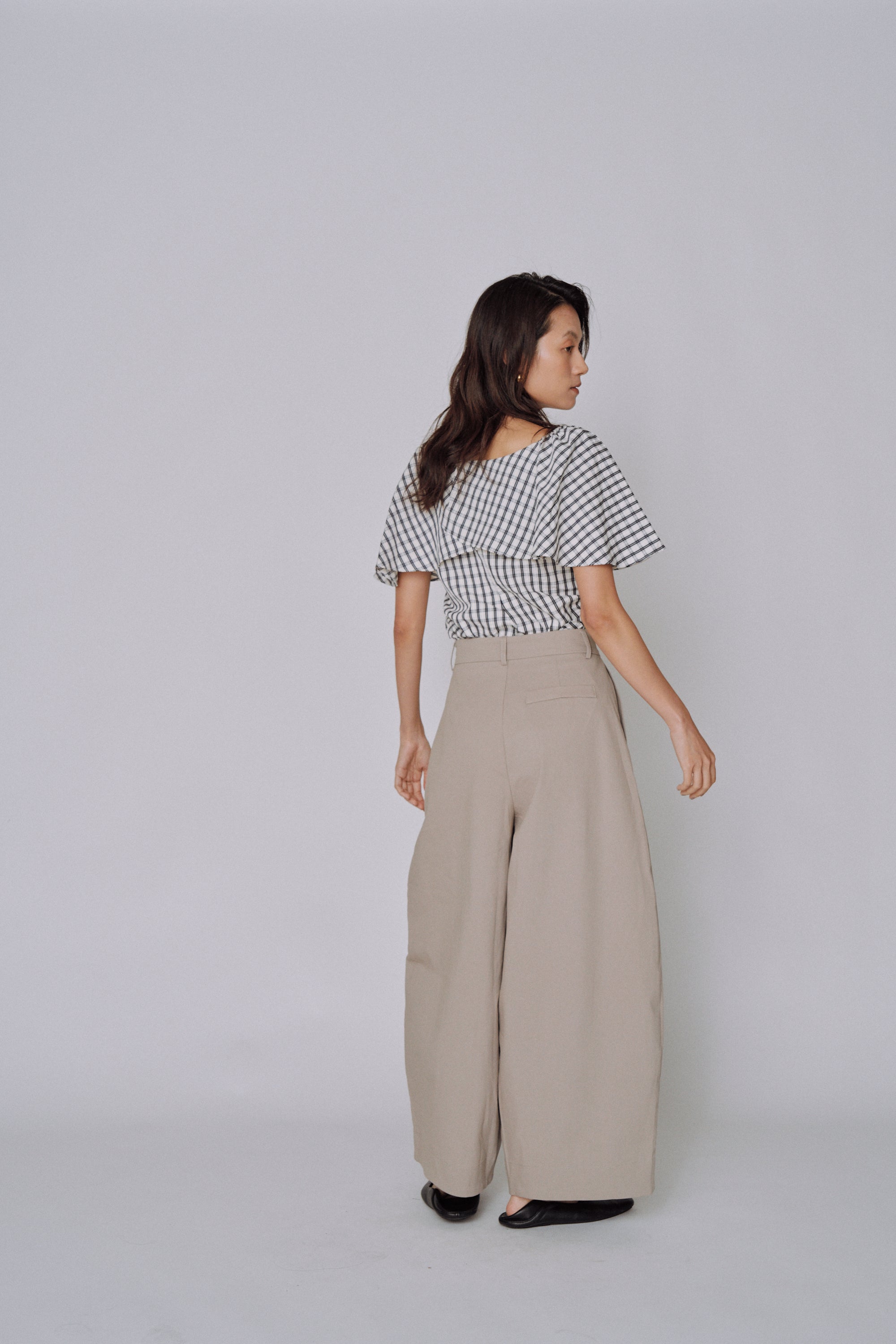 Twist-Back Top 