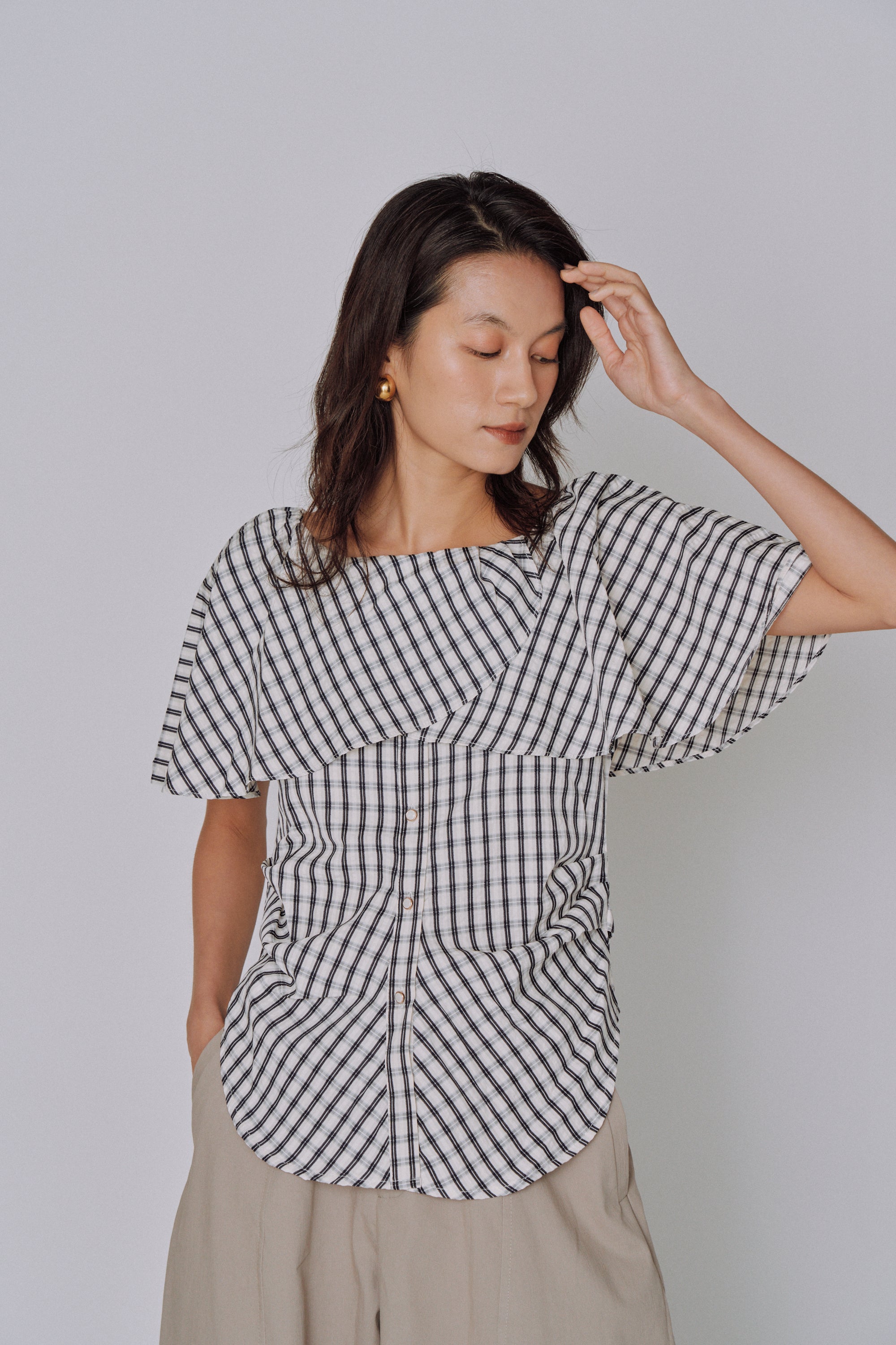 Twist-Back Top 