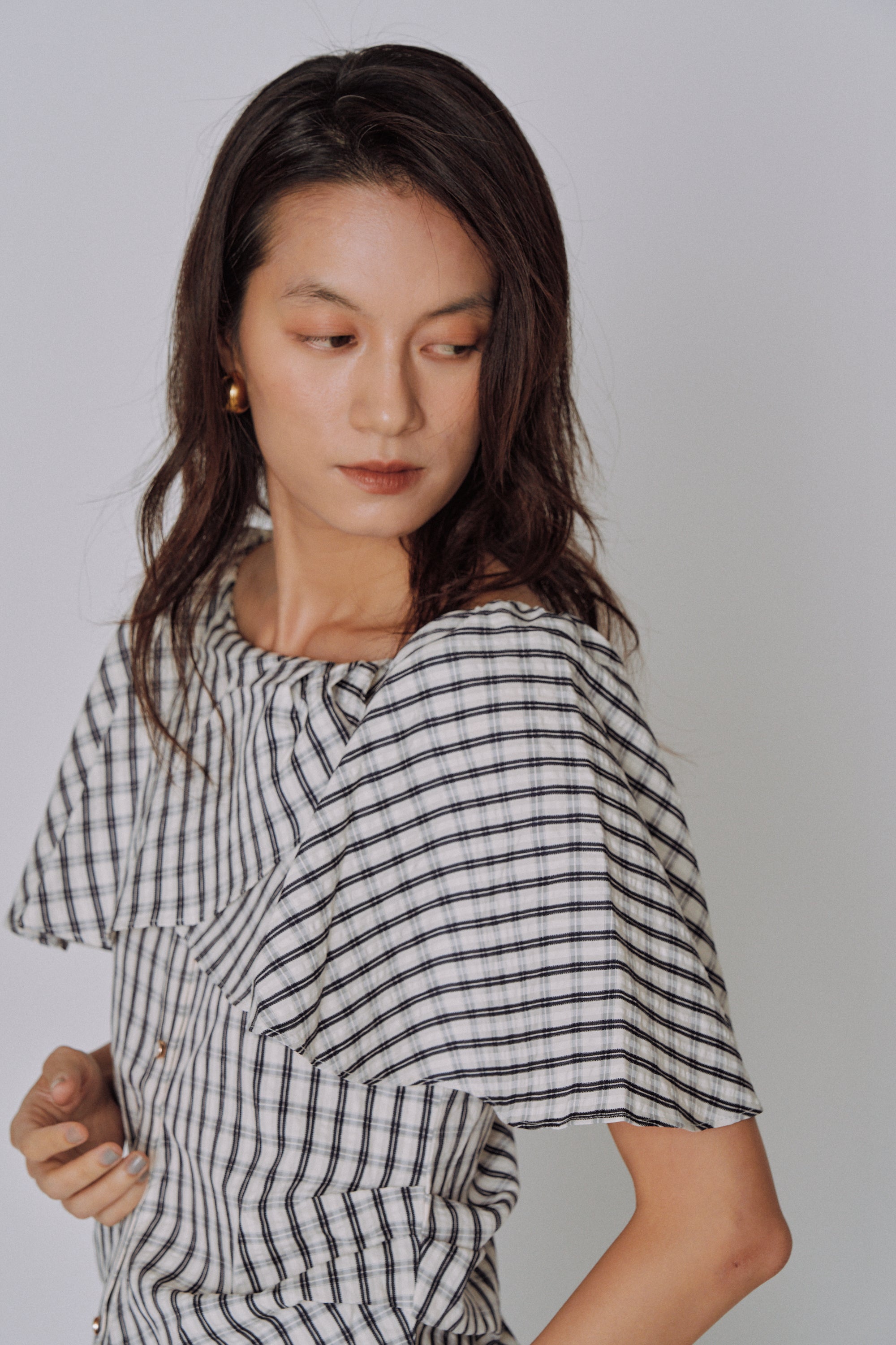 Twist-Back Top 