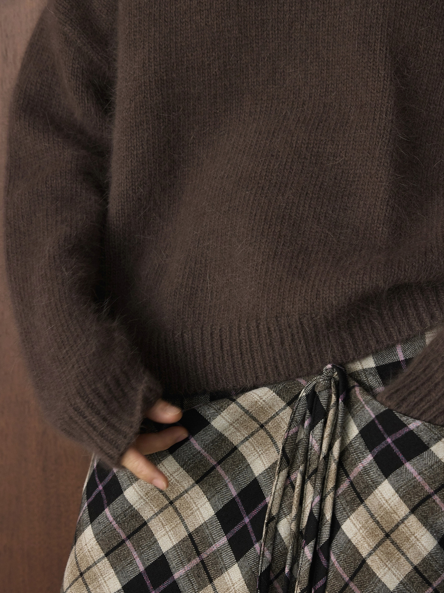 Airy Wool Knit Pullover