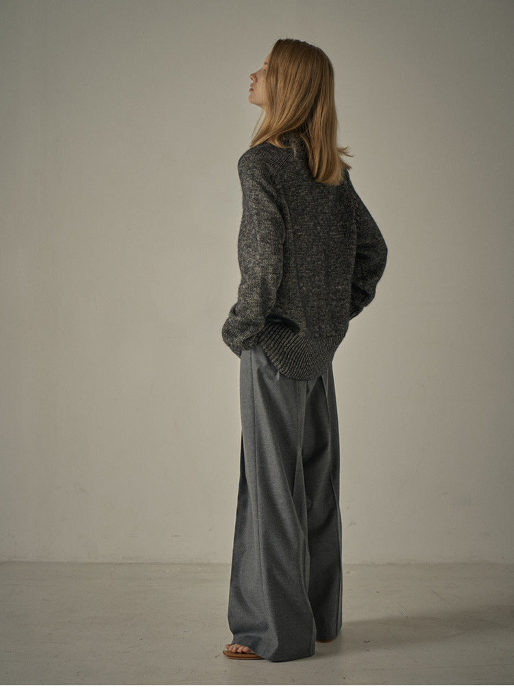 Center pressed wool trousers