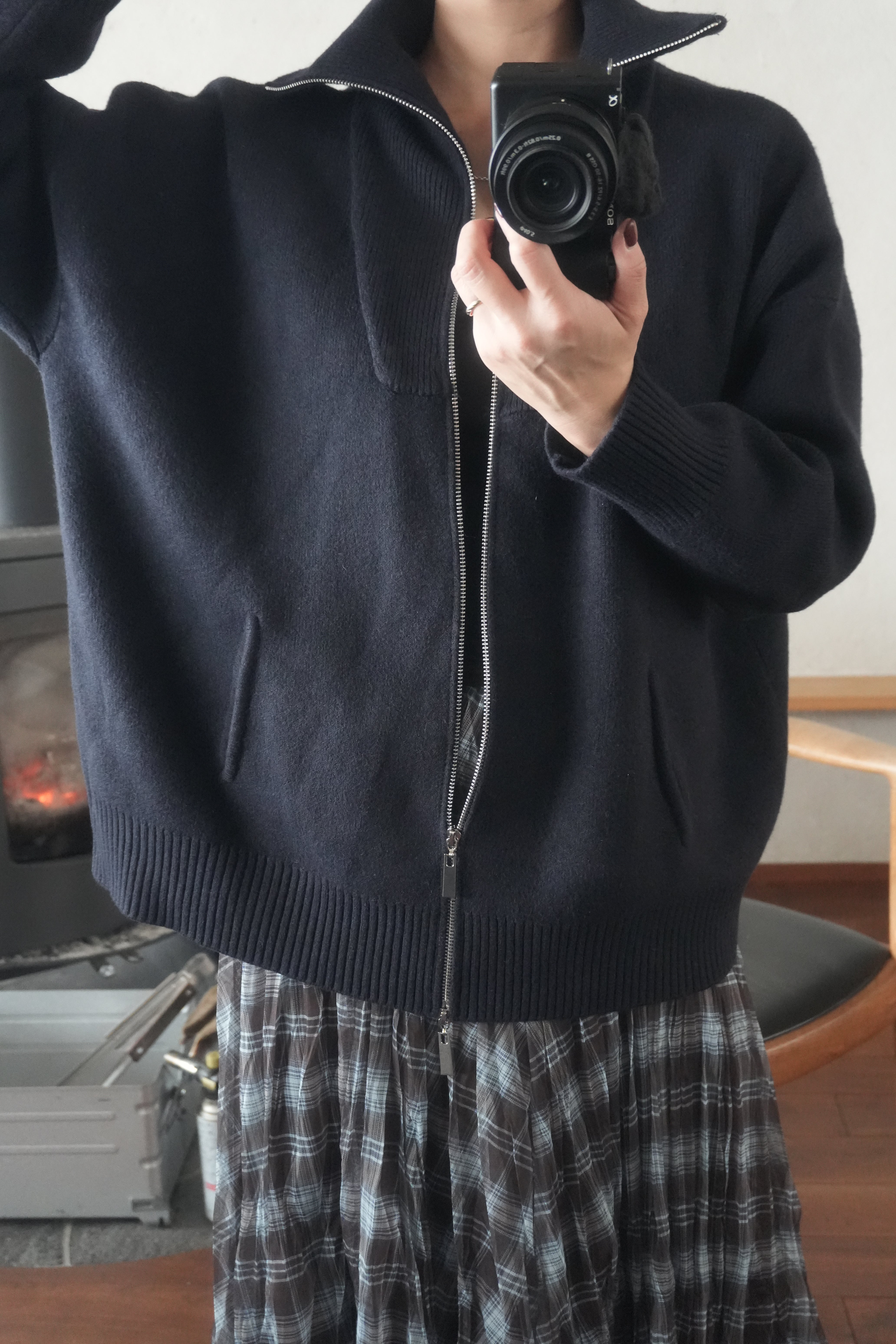 Structured Zip-up knit jacket