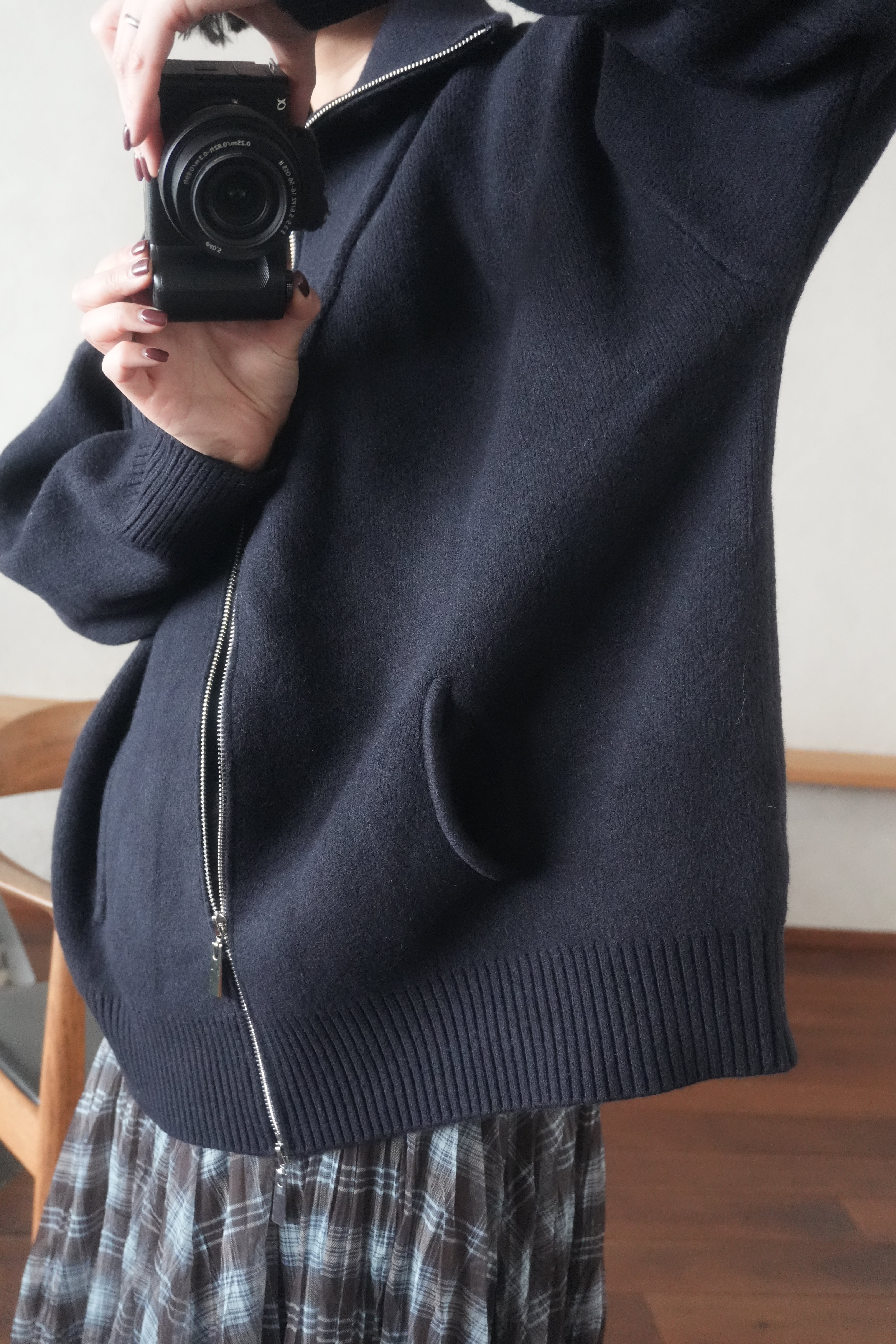 Structured Zip-up knit jacket