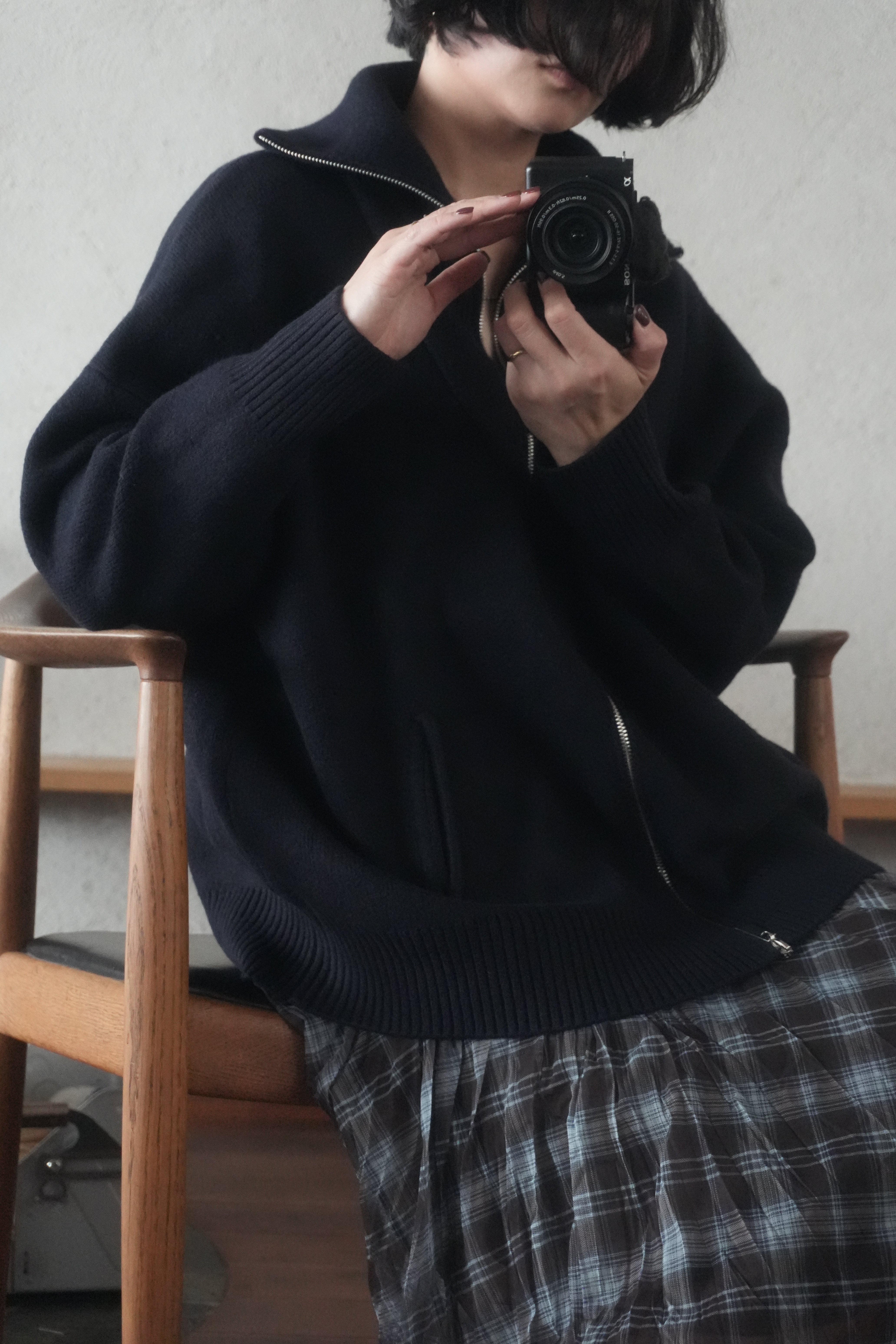 Structured Zip-up knit jacket