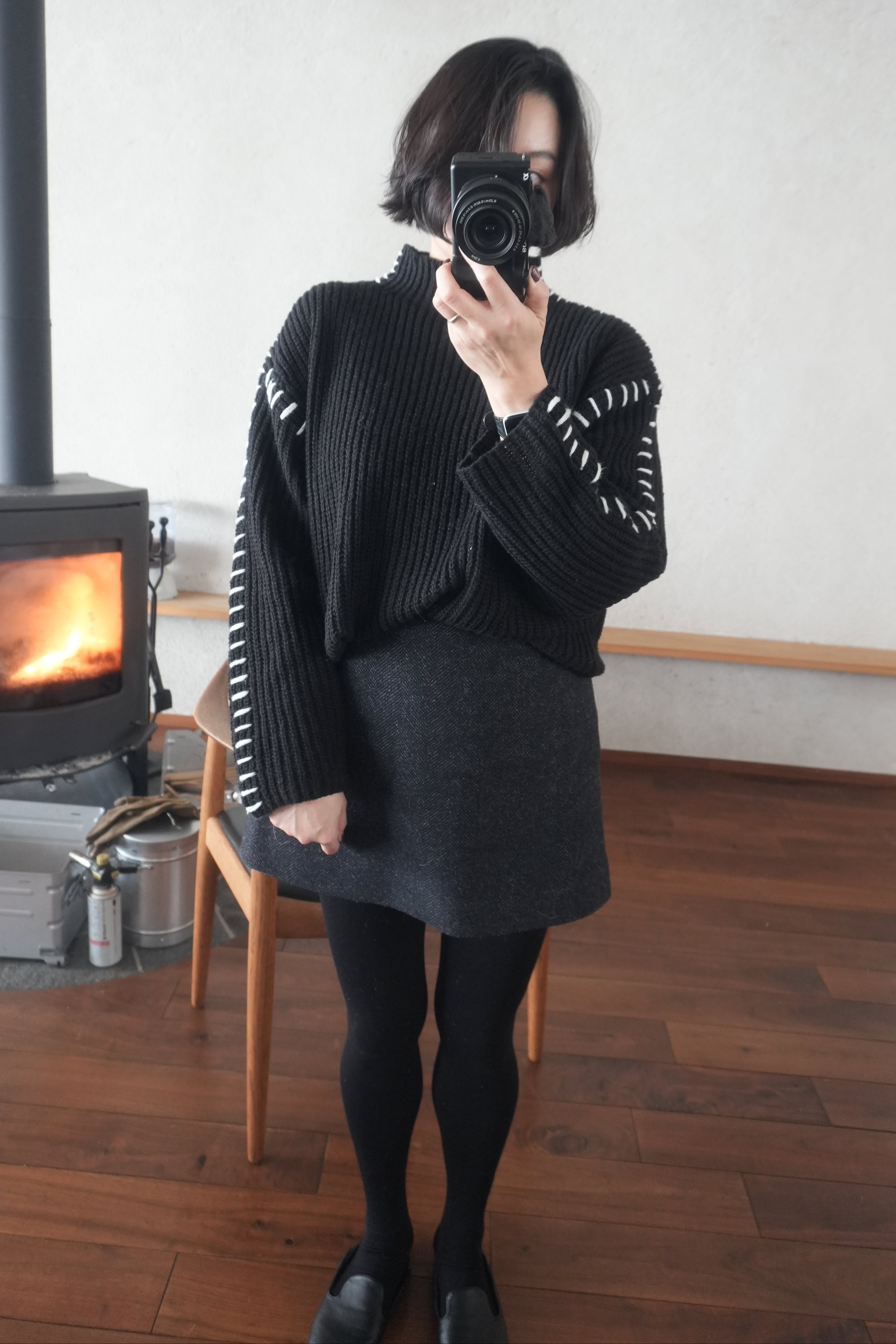 Contrast Stitch Knit Pullover
