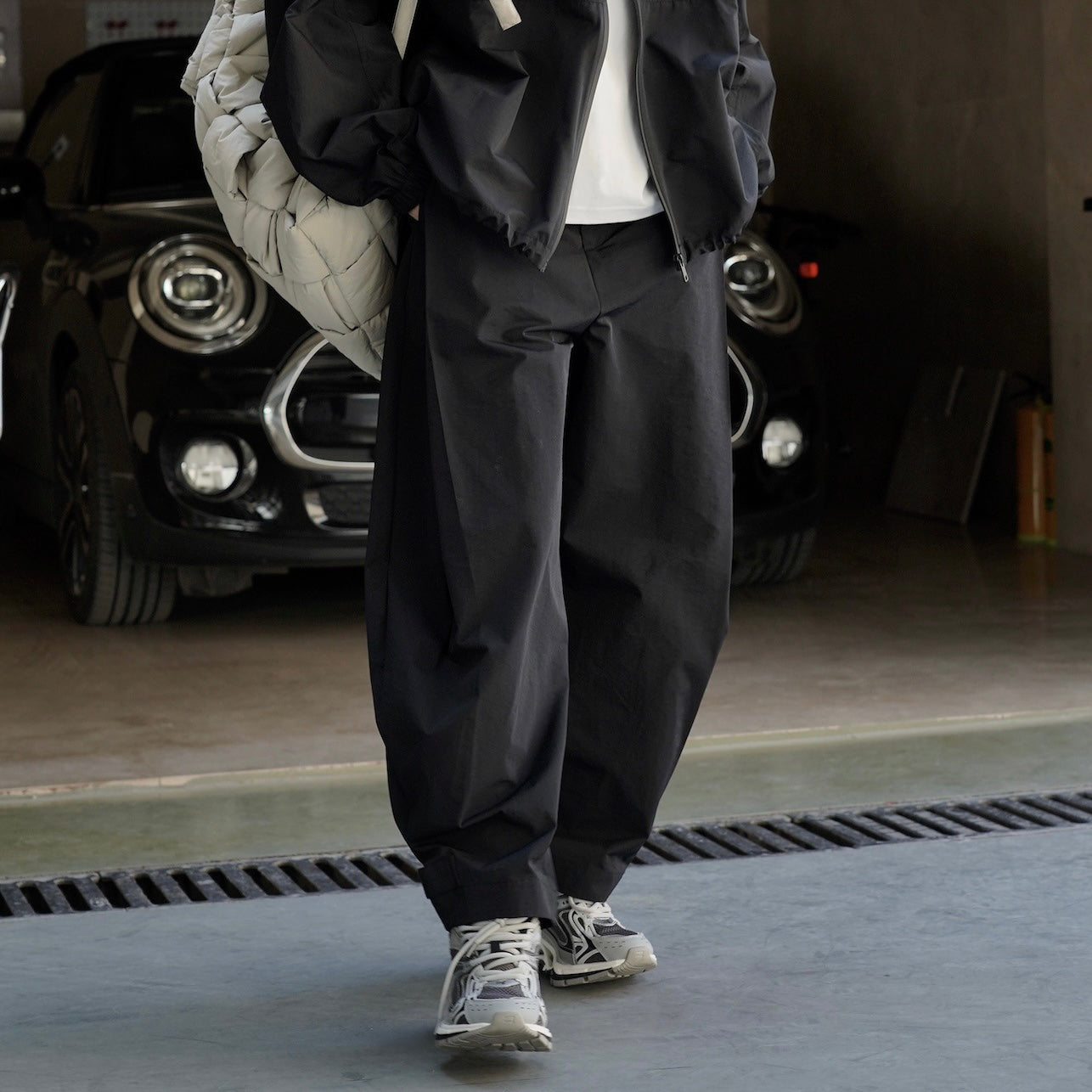 Hard cotton trouser