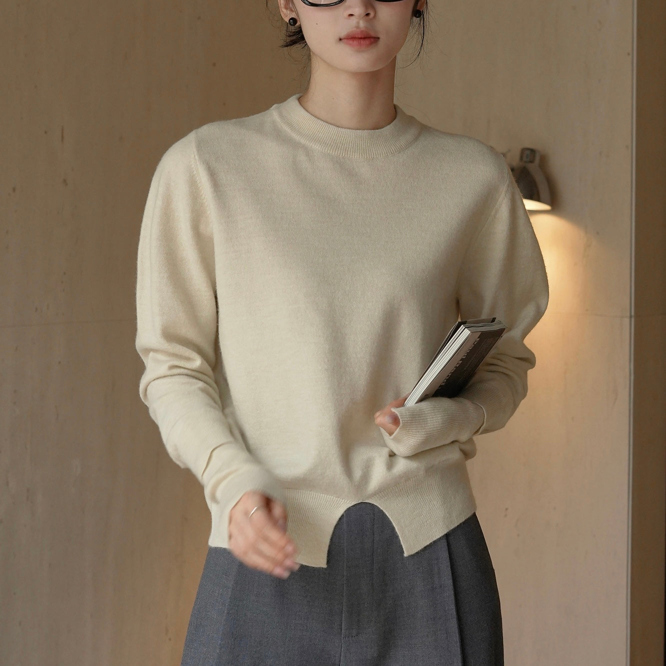 bottom cut design knit