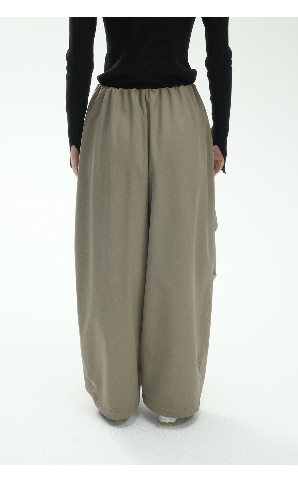 Super wide tech trousers
