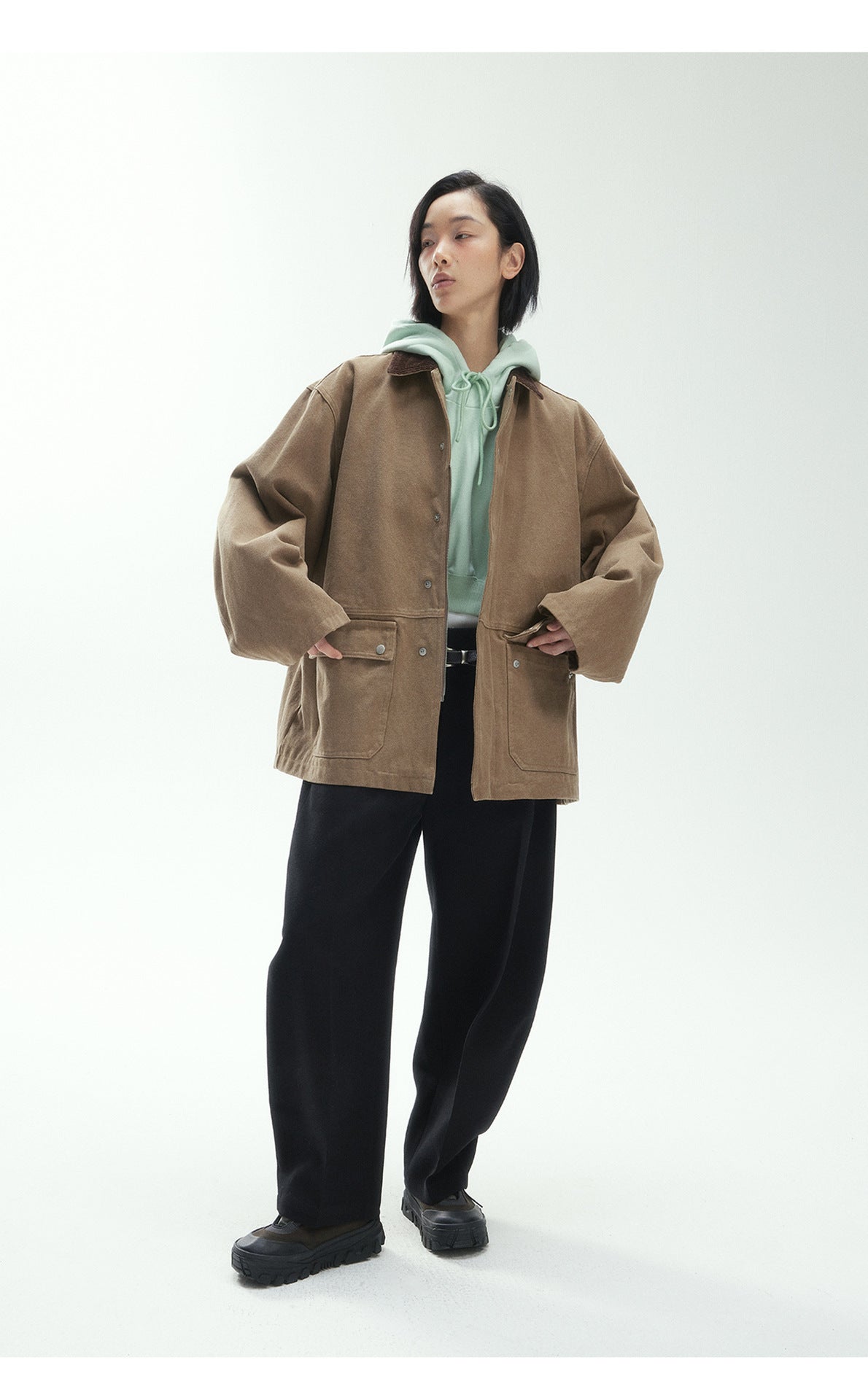 Heavy weight cropped sweatshirt
