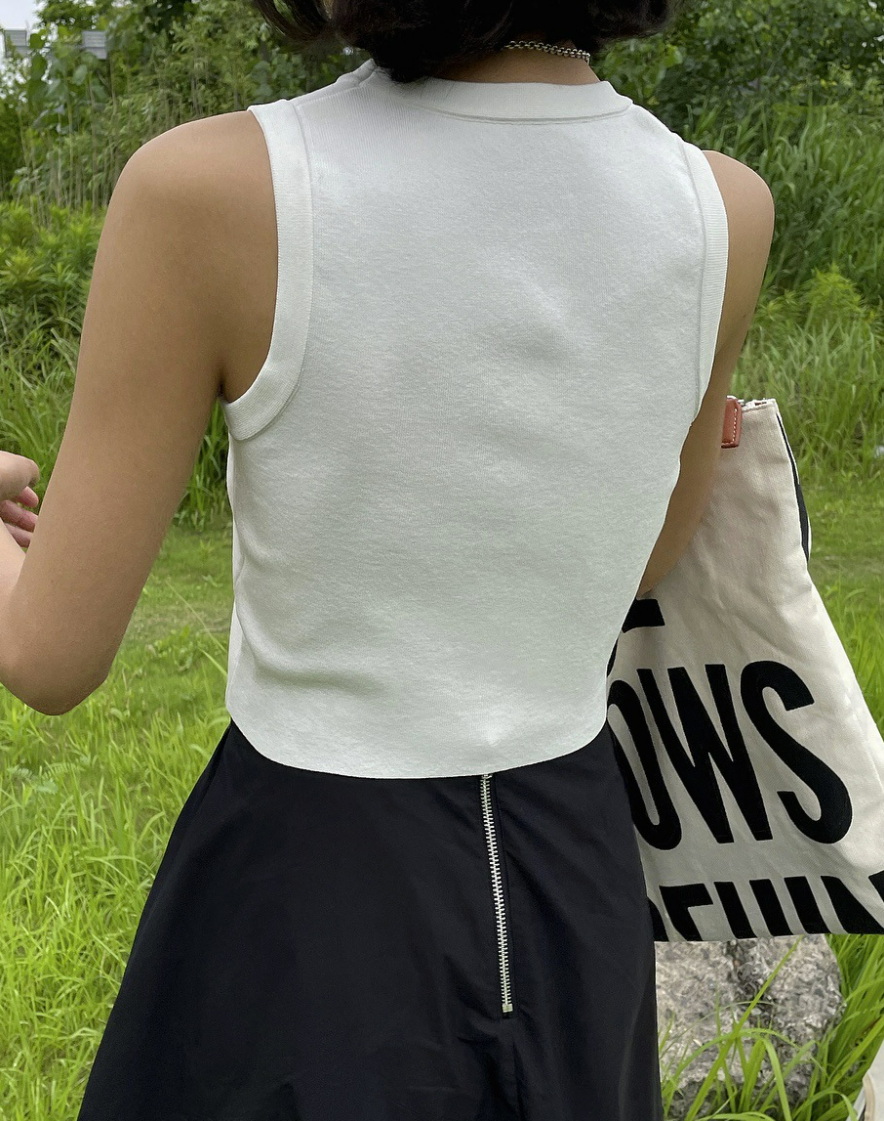 Plain short tank