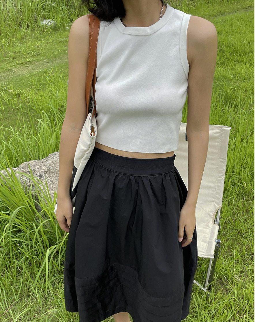 Plain short tank