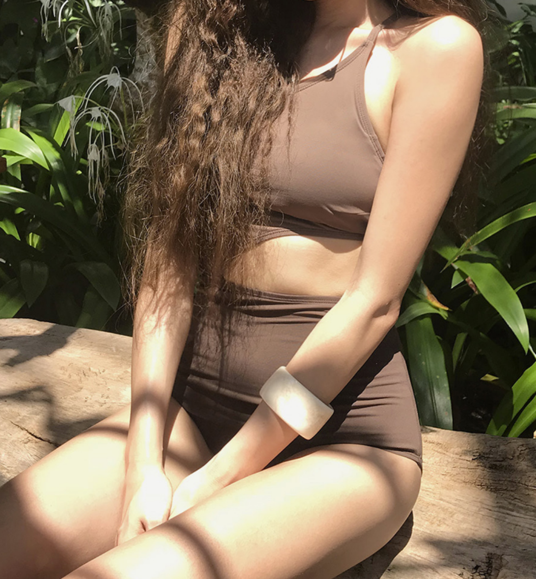 One shoulder one piece