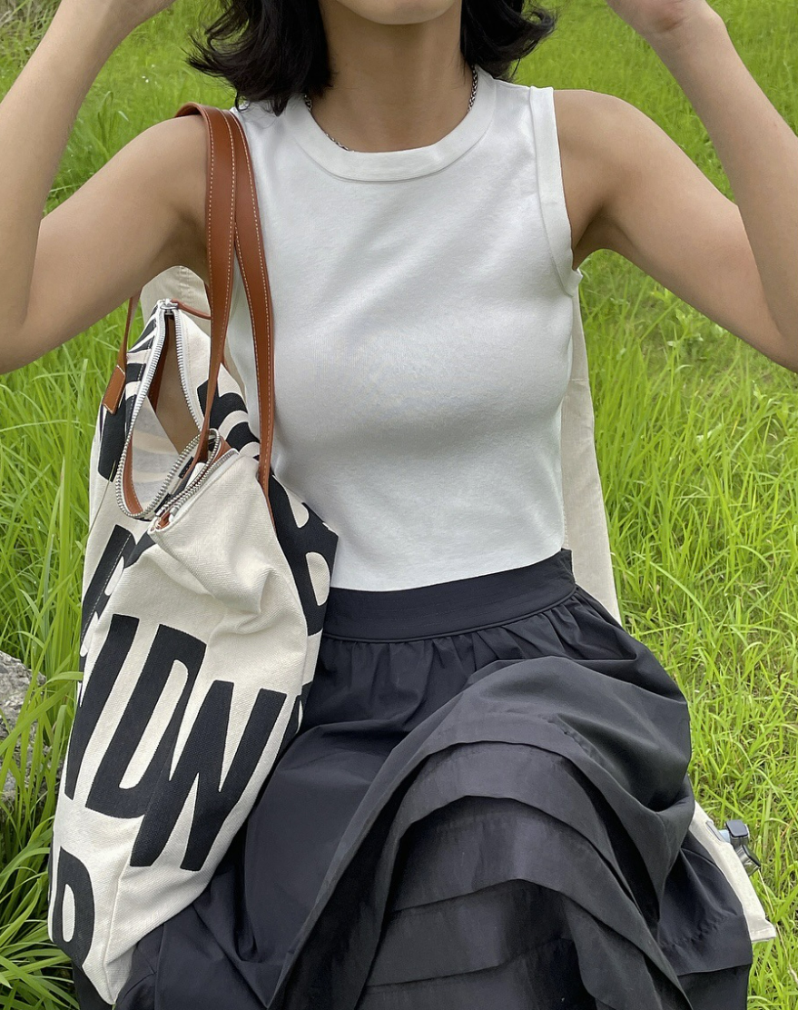 Plain short tank