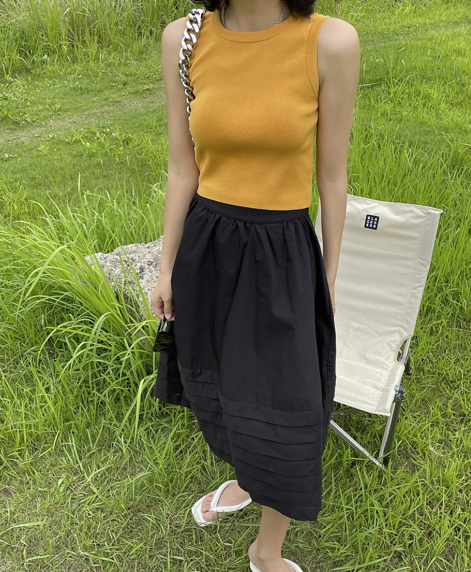 Plain short tank