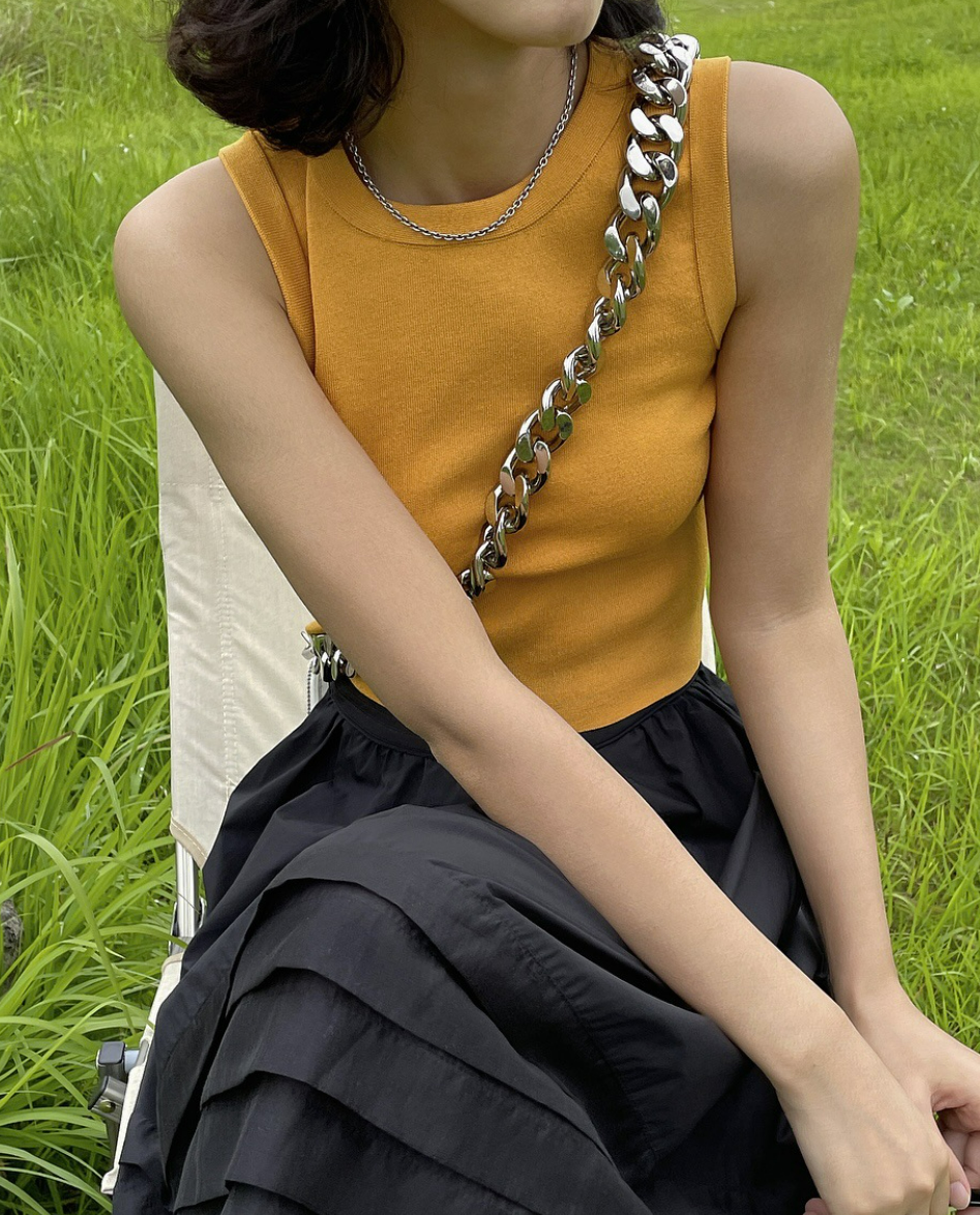 Plain short tank
