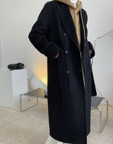 Virgin wool 100% tailored coat