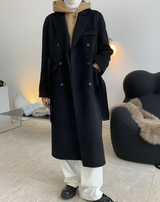 Virgin wool 100% tailored coat