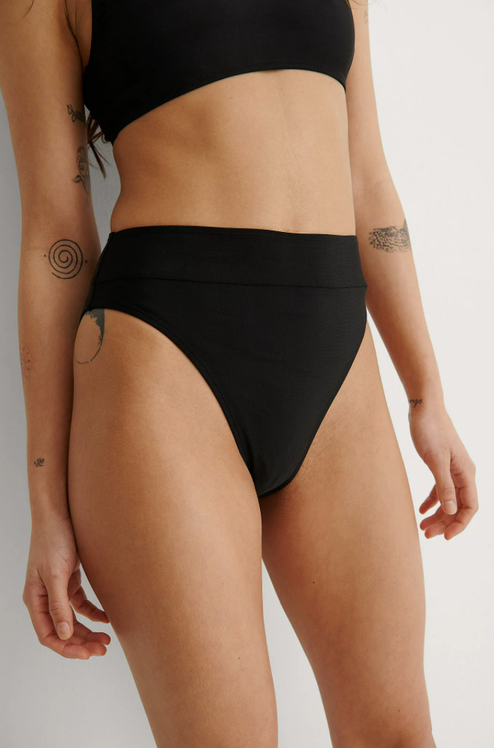 Simple bikini