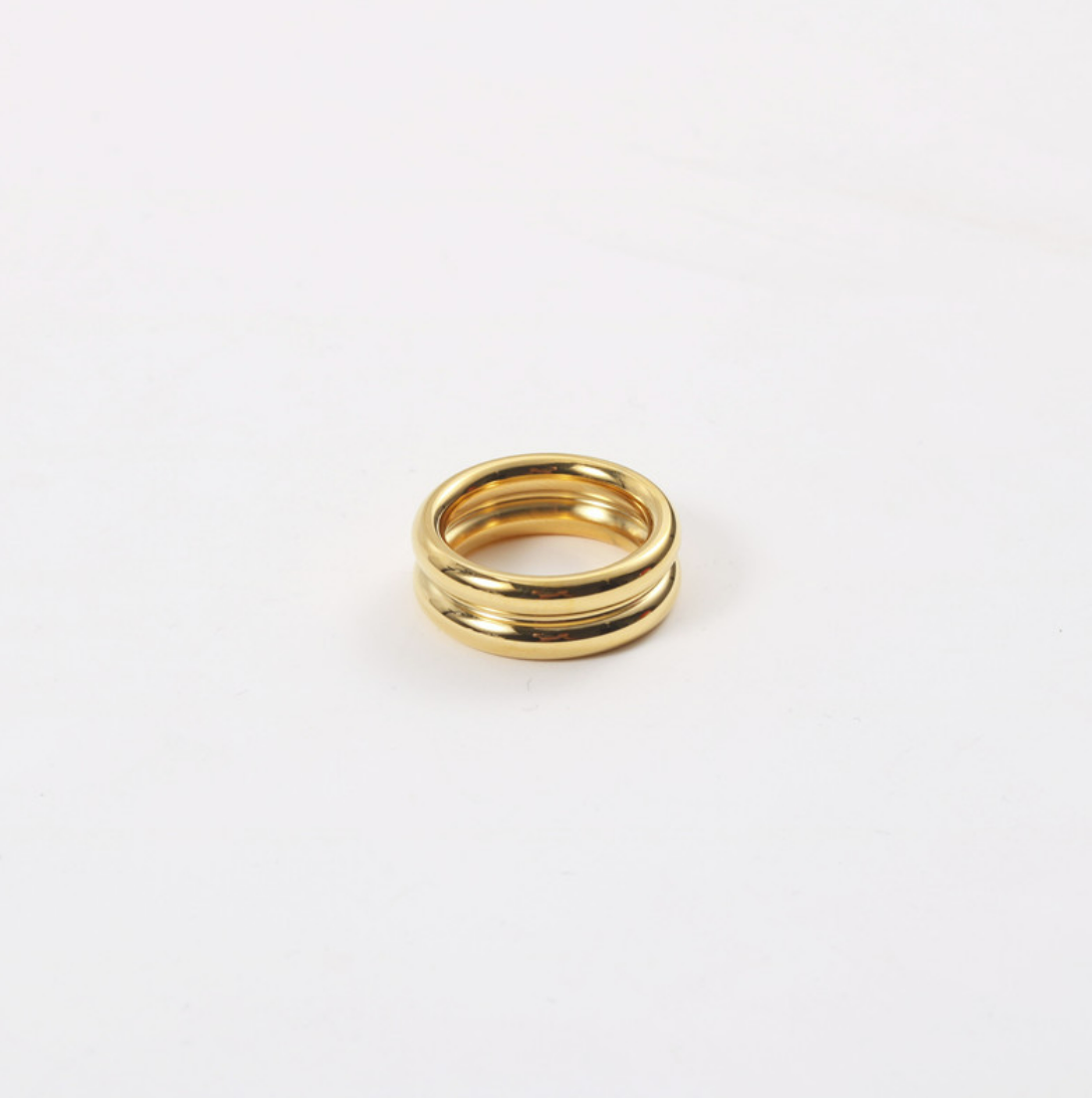 Double hoop ring