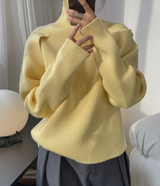 Big silhouette high neck sweater