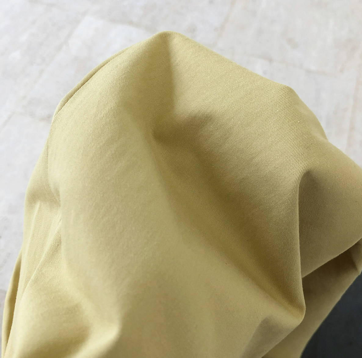 Wide tuck trouser