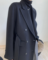 Virgin wool 100% tailored coat