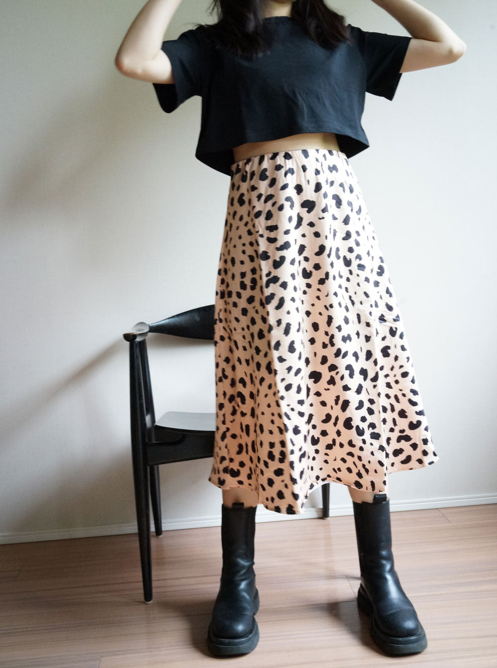 Simple cropped T-shirt