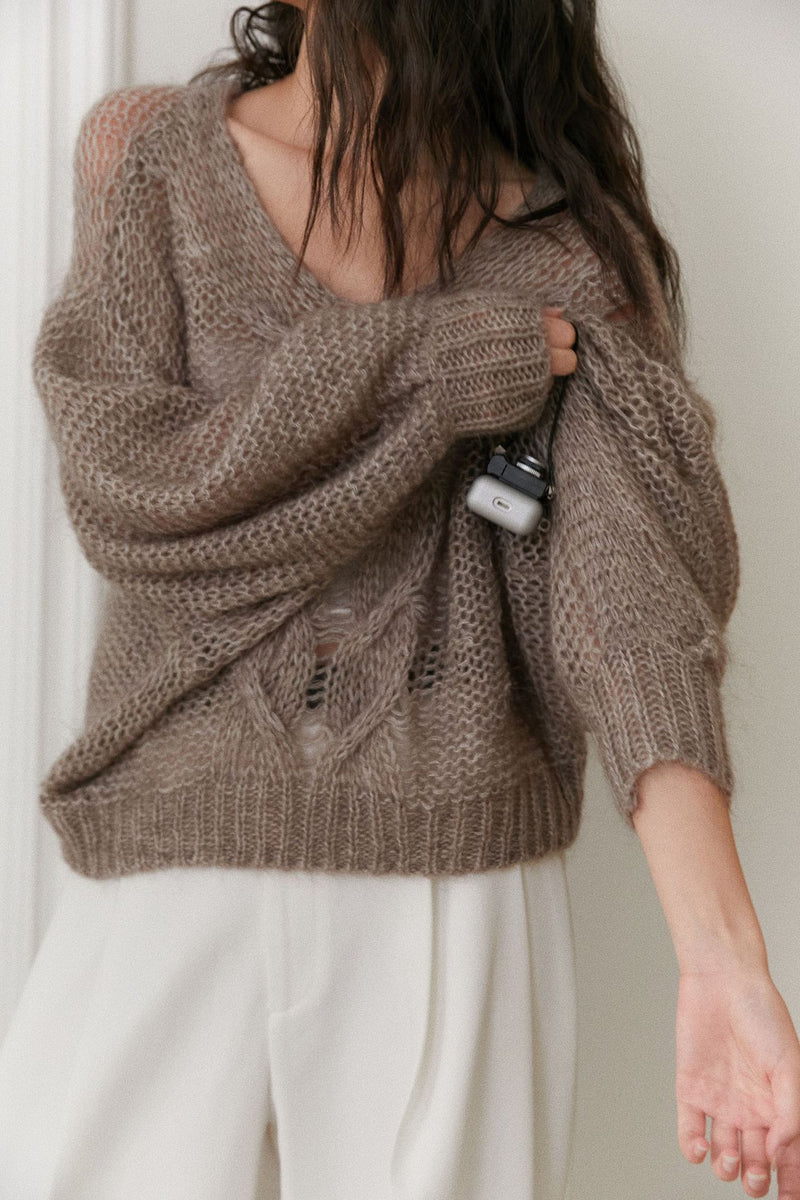 Loose wool mohair knit