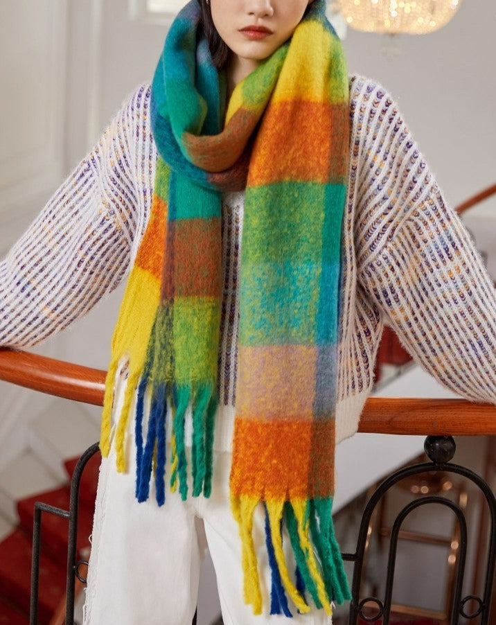 Color blocked scarf