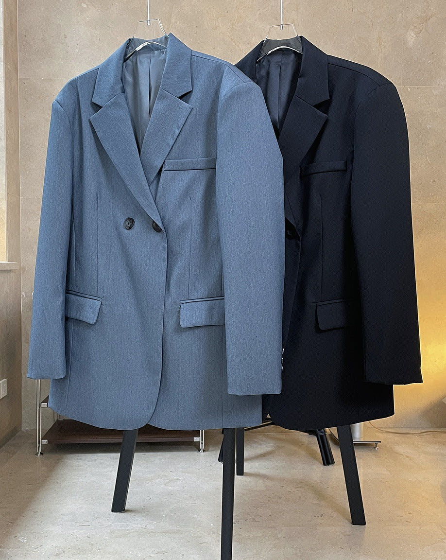 經典夾克和褲子