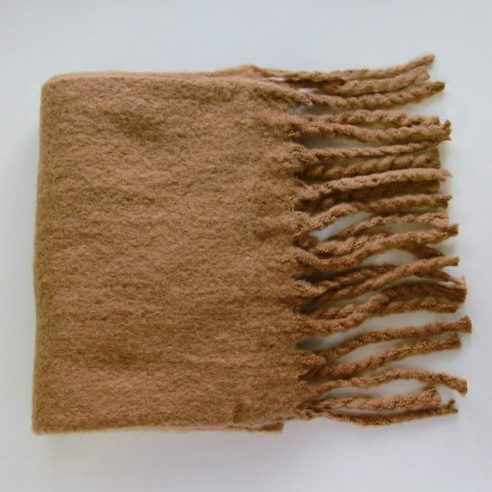 Simple big scarf