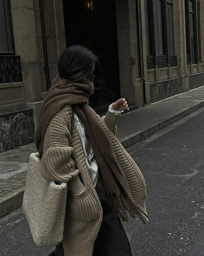 Simple big scarf