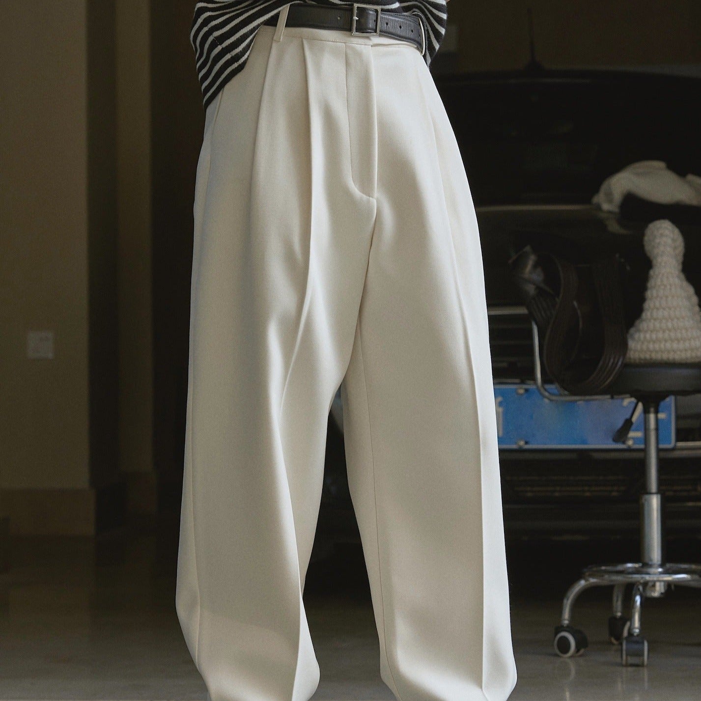 High waist wide leg trousers