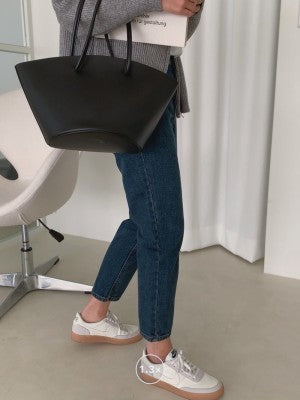 Bucket bag
