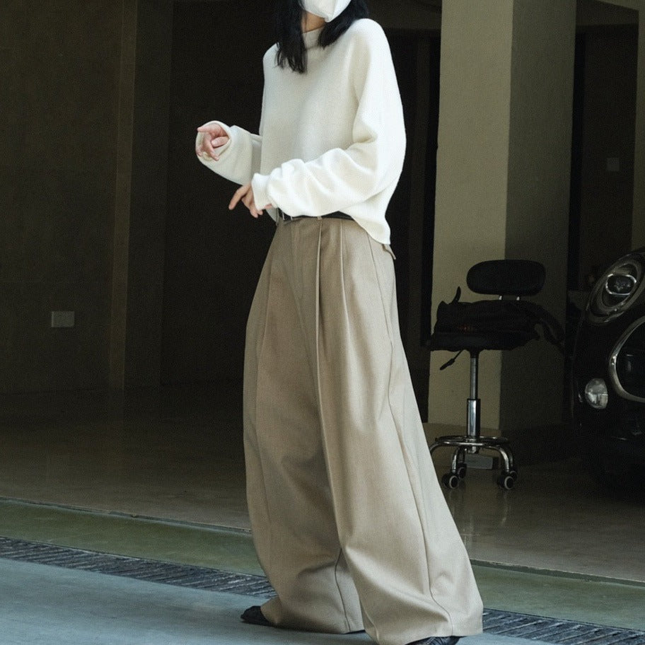 big silhouette pants
