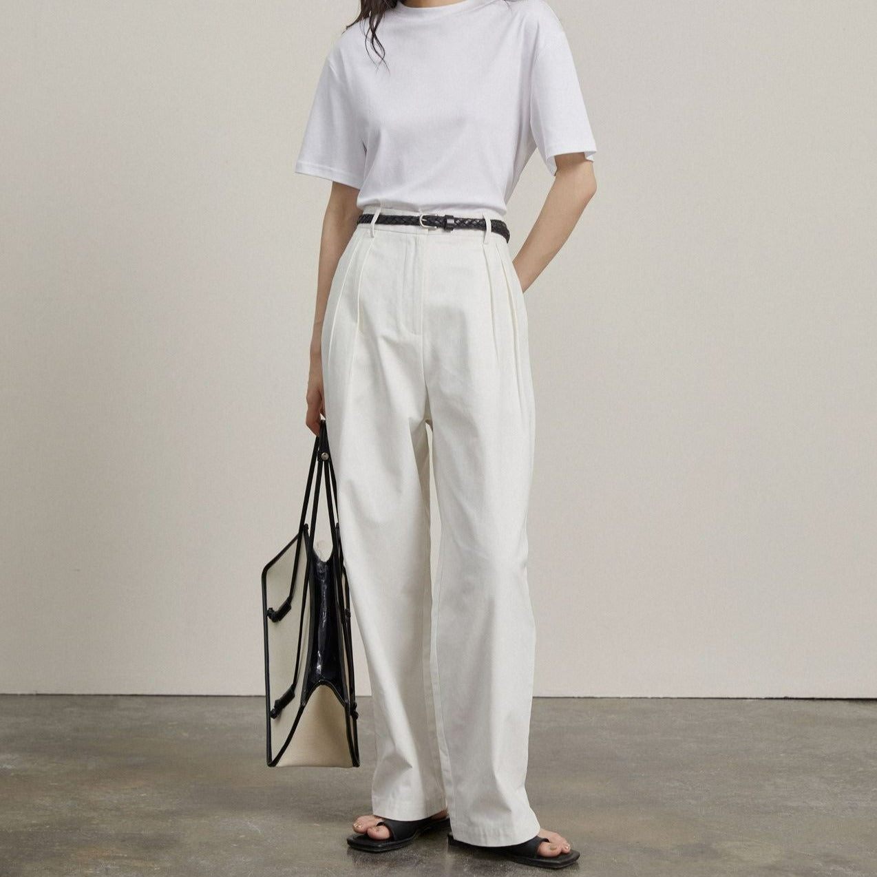 Cotton white trousers