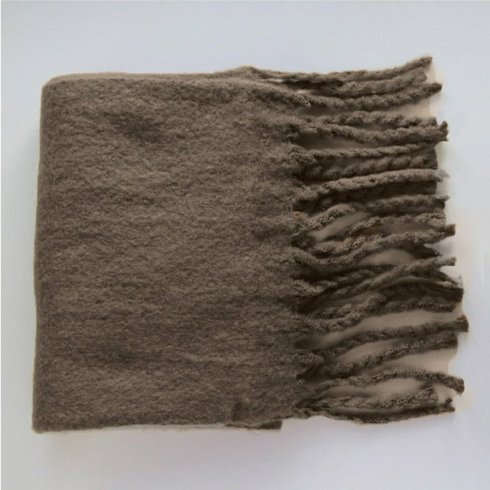 Simple big scarf