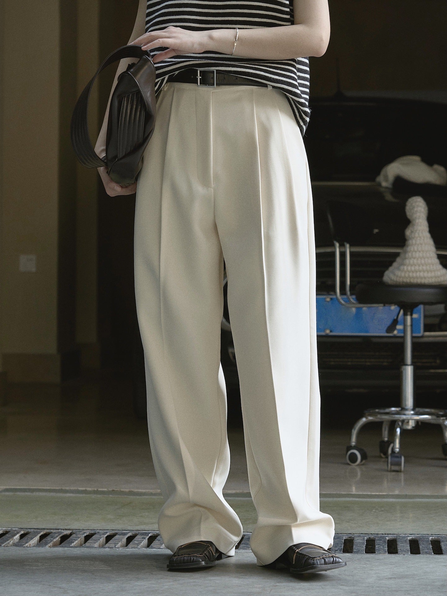 High waist wide leg trousers