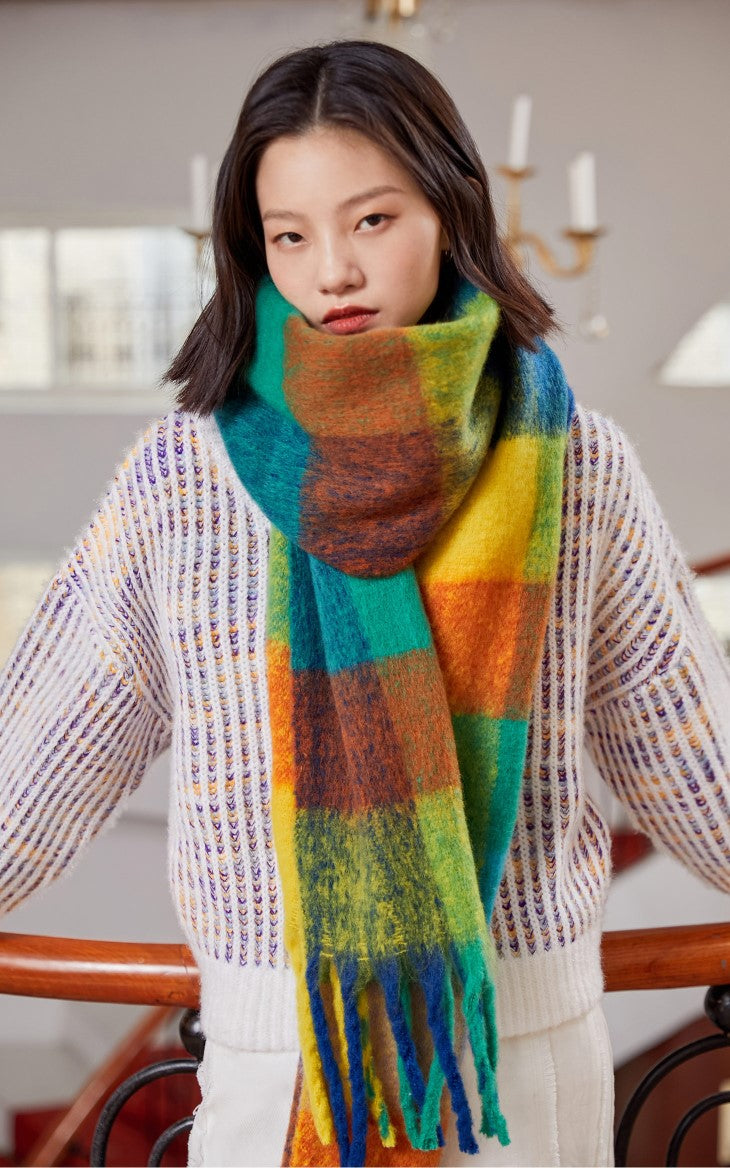 Color blocked scarf