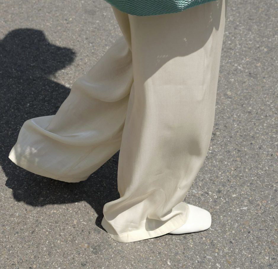 Satin texture pants