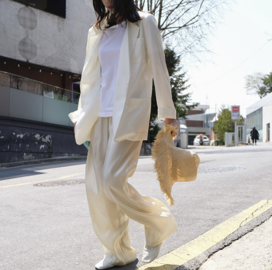 Satin texture pants