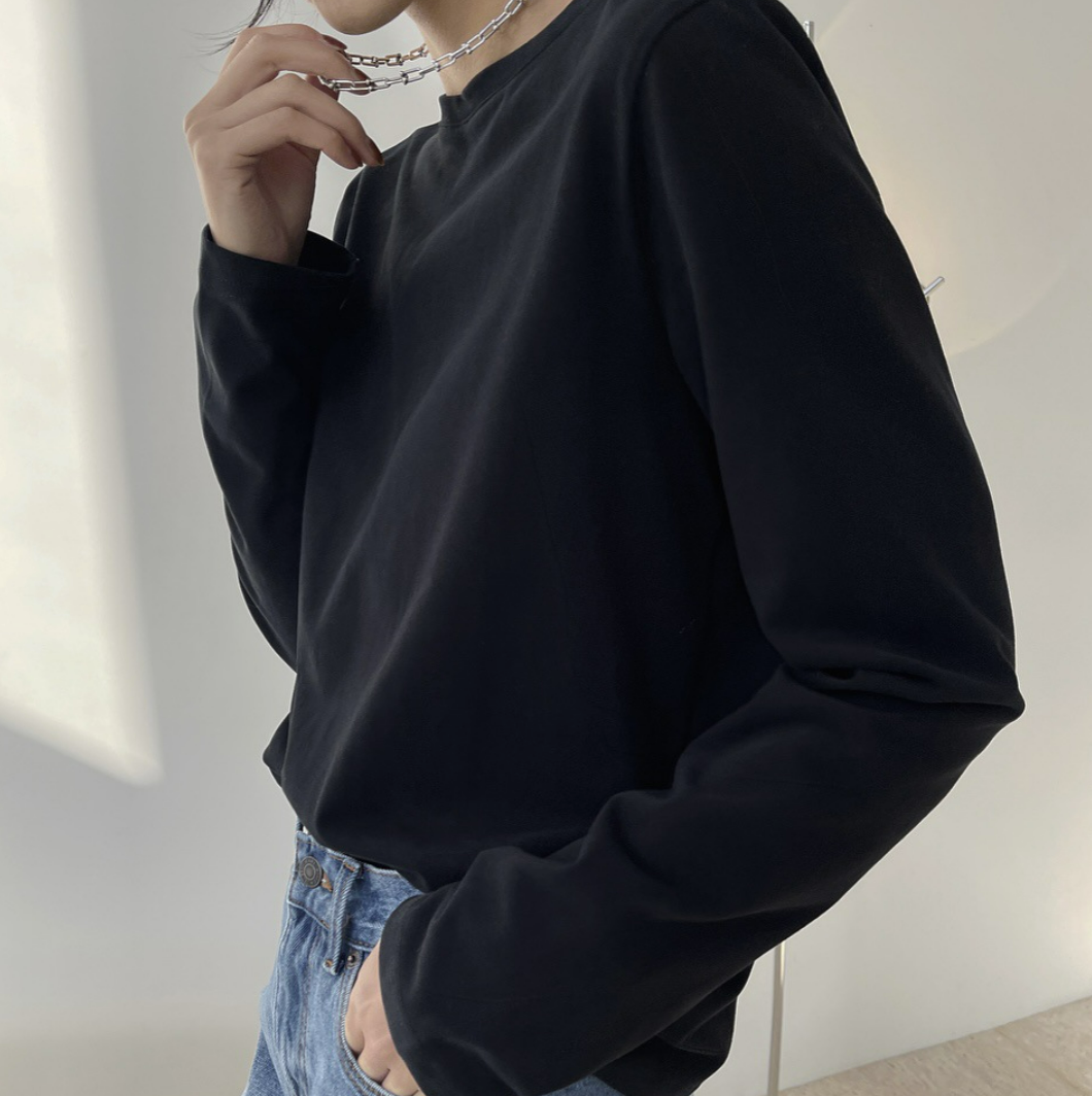 Simple long sleeve t-shirts