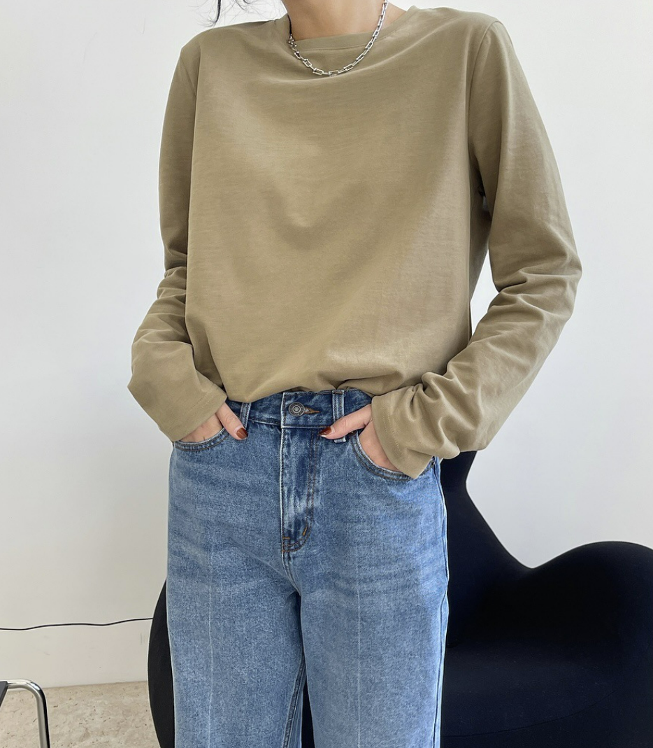 Simple long sleeve t-shirts