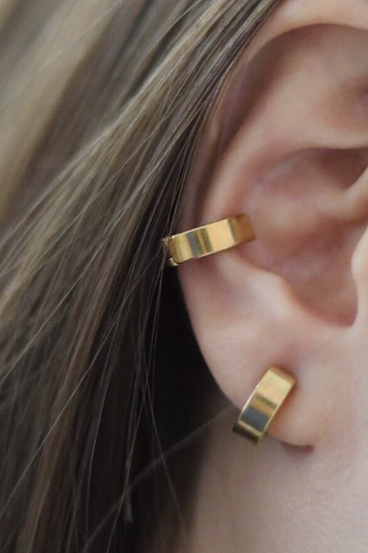 Gold ear clip