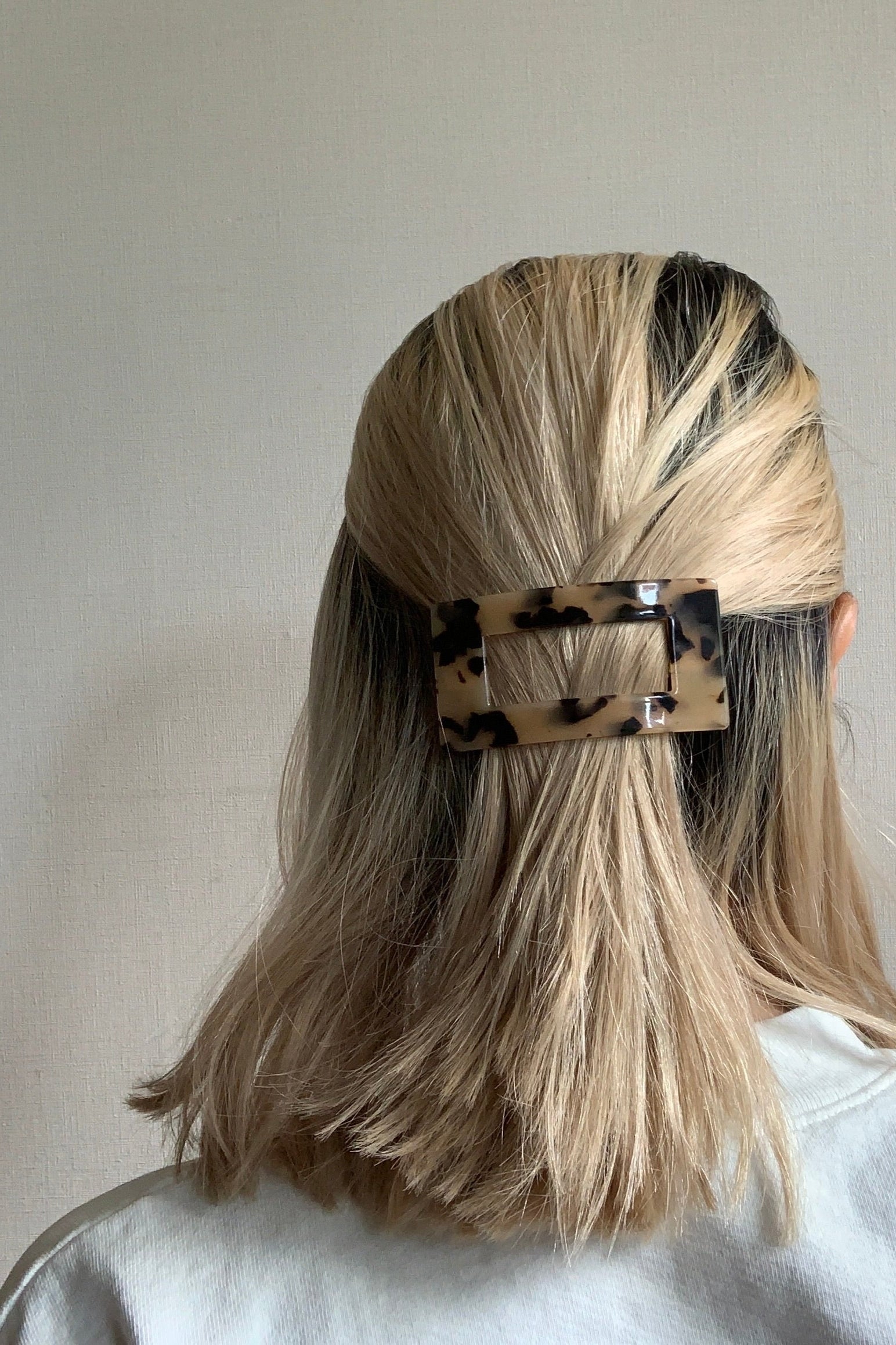 Hair barrette
